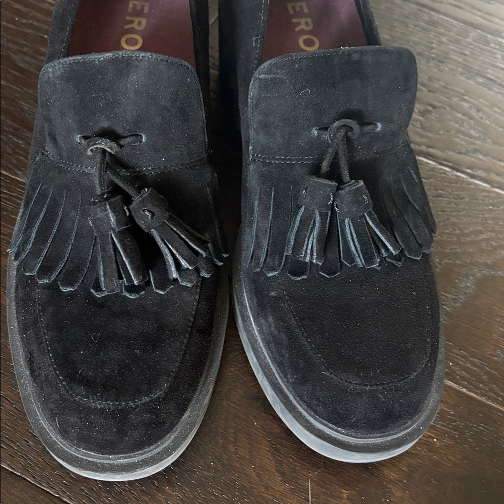 AEROSOLES sz 9 Chunky Black Suede Tassel Loafers Shoes